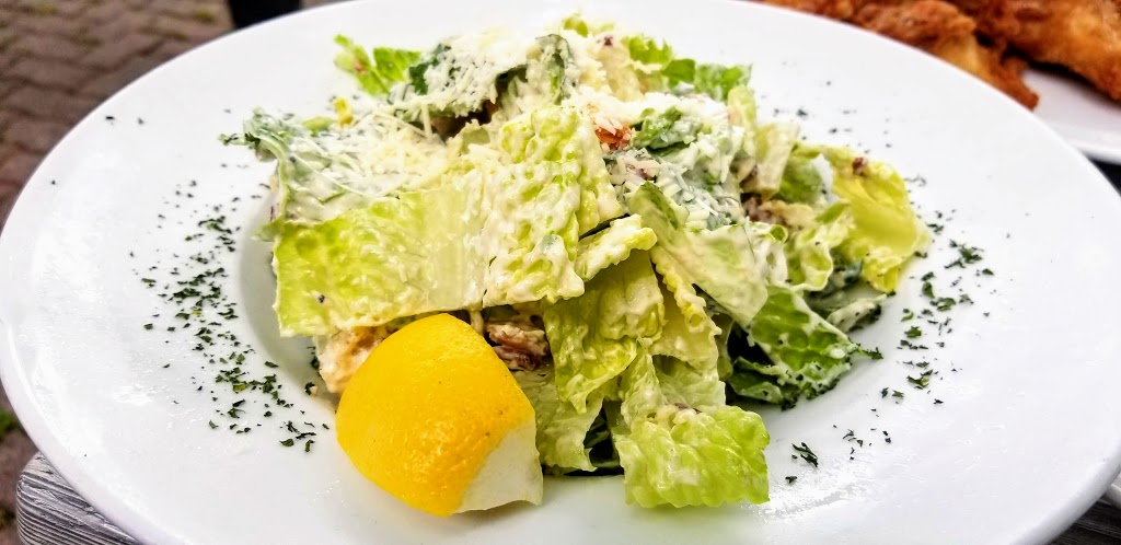 Magnums Bar and Eatery | 21 McMurchy Ave N, Brampton, ON L6X 1X4, Canada | Phone: (905) 459-8983