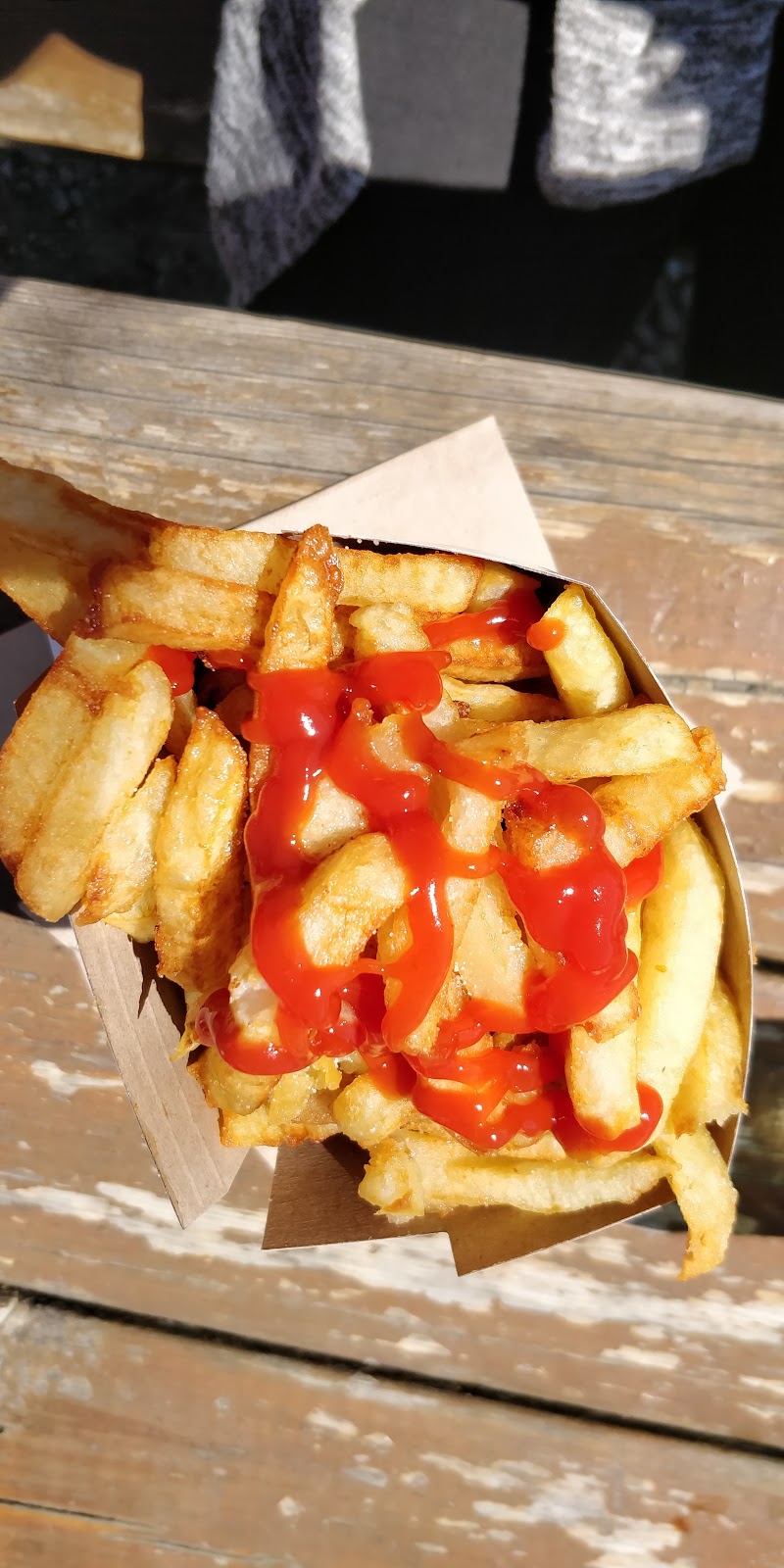 Wes Chips | 198 Madawaska Blvd, Arnprior, ON K7S 3S1, Canada | Phone: (613) 623-5492