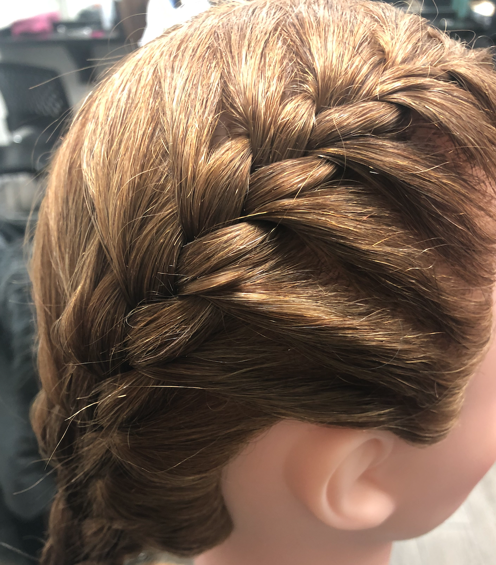 C4 Styled by Cynthia | 1088 Clearview Ave, Burlington, ON L7T 2J1, Canada | Phone: (416) 268-9439