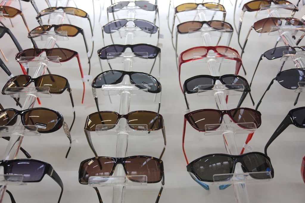 Lunetterie Clearview Eyewear | 3722 Innes Rd, Ottawa, ON K1W 0C8, Canada | Phone: (613) 454-7991