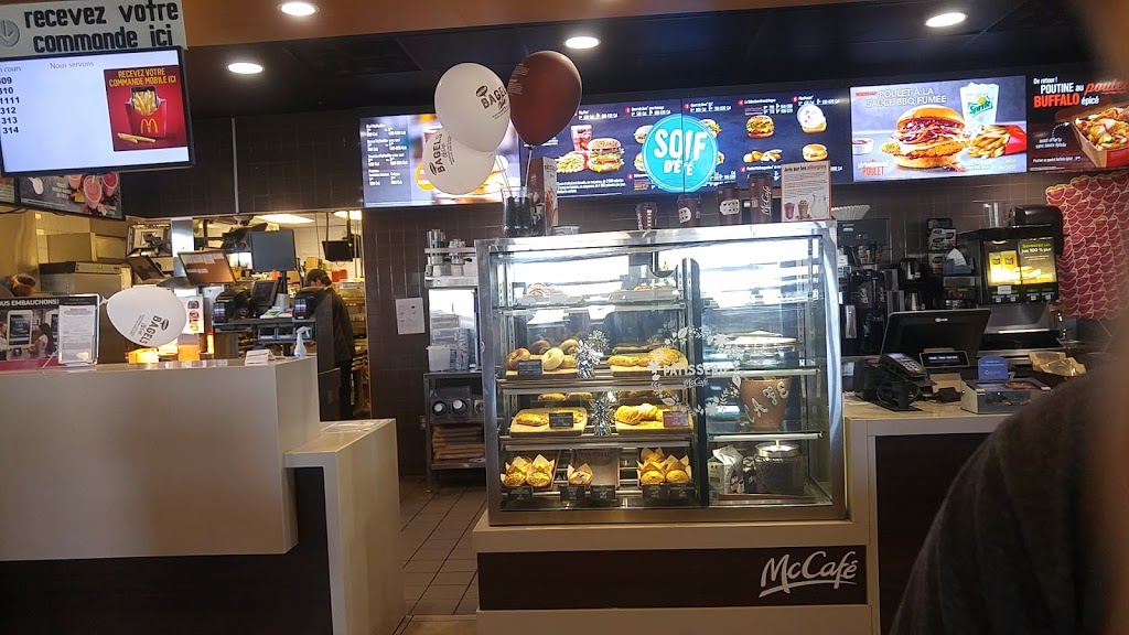 McDonalds | 400 Rue Couture, Sainte-Hélène-de-Bagot, QC J0H 1M0, Canada | Phone: (450) 791-2237