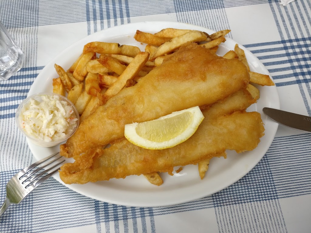 Riverside Fish Hut | 157 King St W, Cambridge, ON N3H 1B5, Canada | Phone: (519) 653-0788