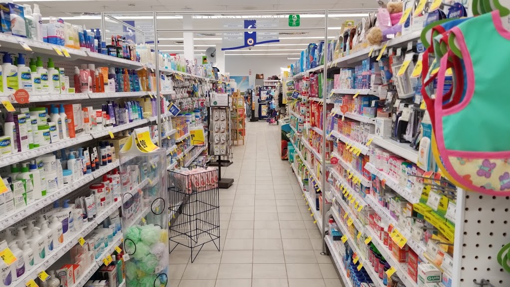Uniprix Thomas-Ugo Deschênes - Pharmacie affiliée | 13900 Rue Saint-Simon, Mirabel, QC J7N 1P3, Canada | Phone: (450) 432-1888