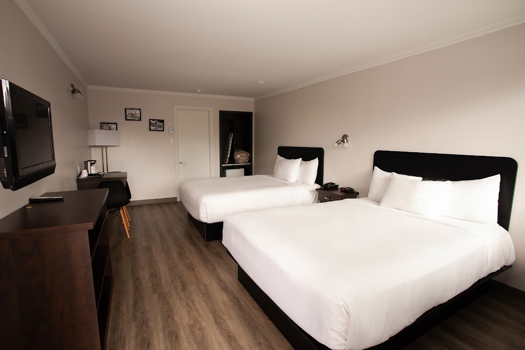 Motel Newstar Laval | 1375 Boulevard des Laurentides, Laval, QC H7N 4Y5, Canada | Phone: (579) 804-9974