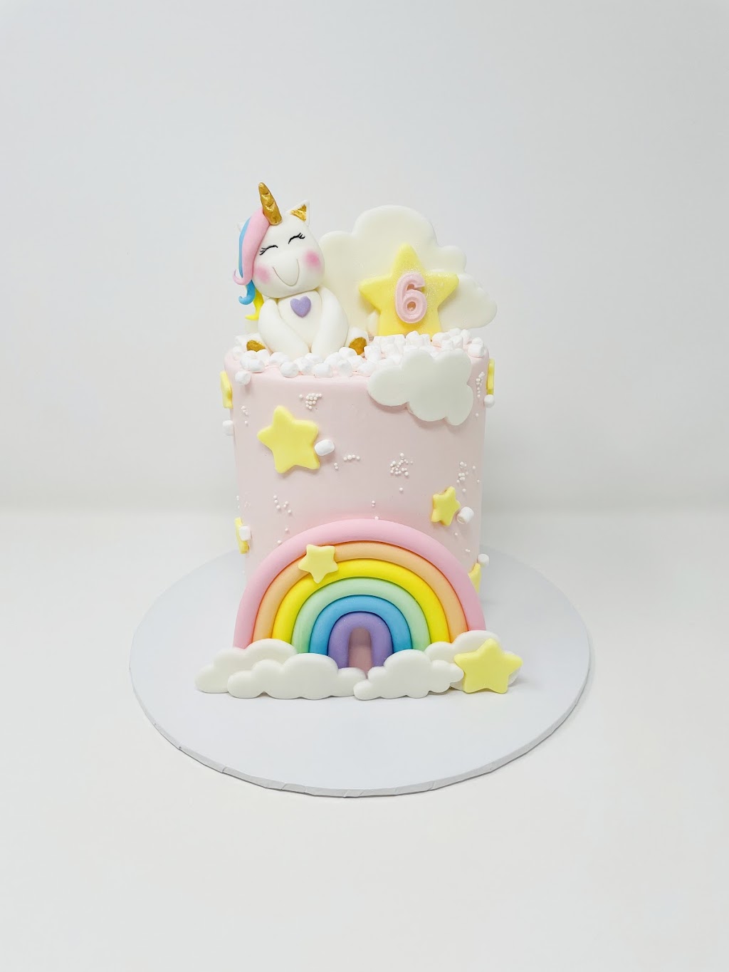 Sweet Girls Cake Shoppe | Powell Rd, Whitby, ON L1N 6Y7, Canada | Phone: (905) 626-1375