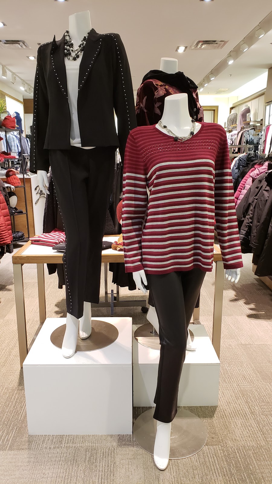 Zacks | 900 Maple Av, Burlington, ON L7S 2J8, Canada | Phone: (905) 632-0203