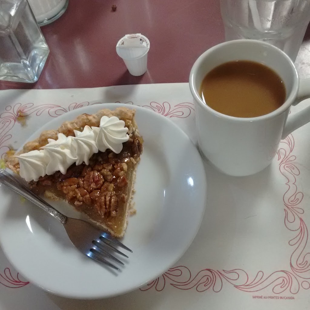 Kates Station | 76988 London Rd, Clinton, ON N0M 1L0, Canada | Phone: (519) 233-3222