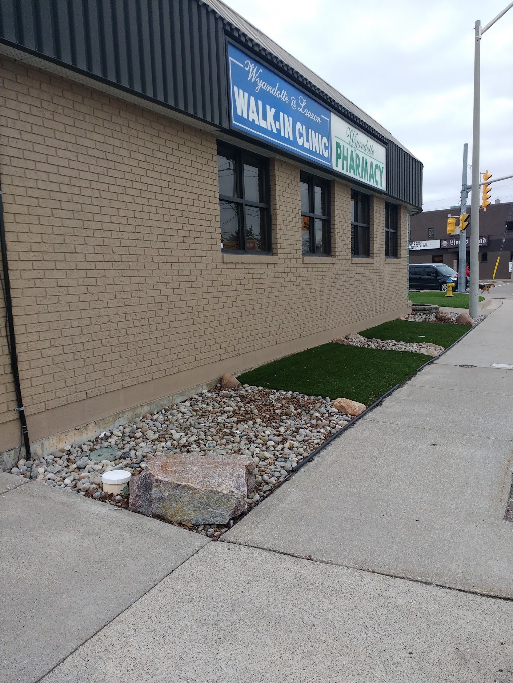 Wyandotte Medical Pharmacy Ltd | 7885 Wyandotte St E, Windsor, ON N8S 1S8, Canada | Phone: (519) 948-6200
