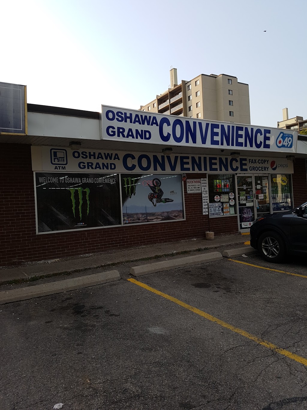 Oshawa Grand Convenience Store Inc | 219 Nonquon Rd, Oshawa, ON L1G 3S8, Canada | Phone: (905) 728-7118