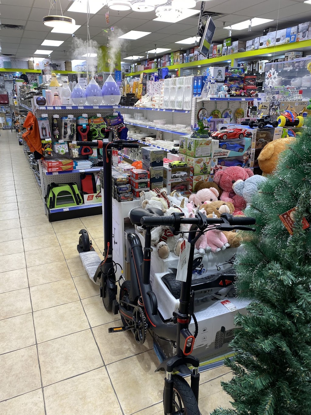 lucky kitchen plus | 1 York Gate Blvd Unit116, North York, ON M3N 3A1, Canada | Phone: (416) 661-6333