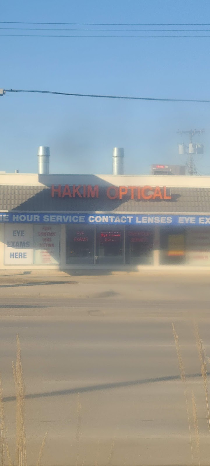 Hakim Optical McPhillips | 1416 McPhillips St, Winnipeg, MB R2V 3C5, Canada | Phone: (204) 783-2020