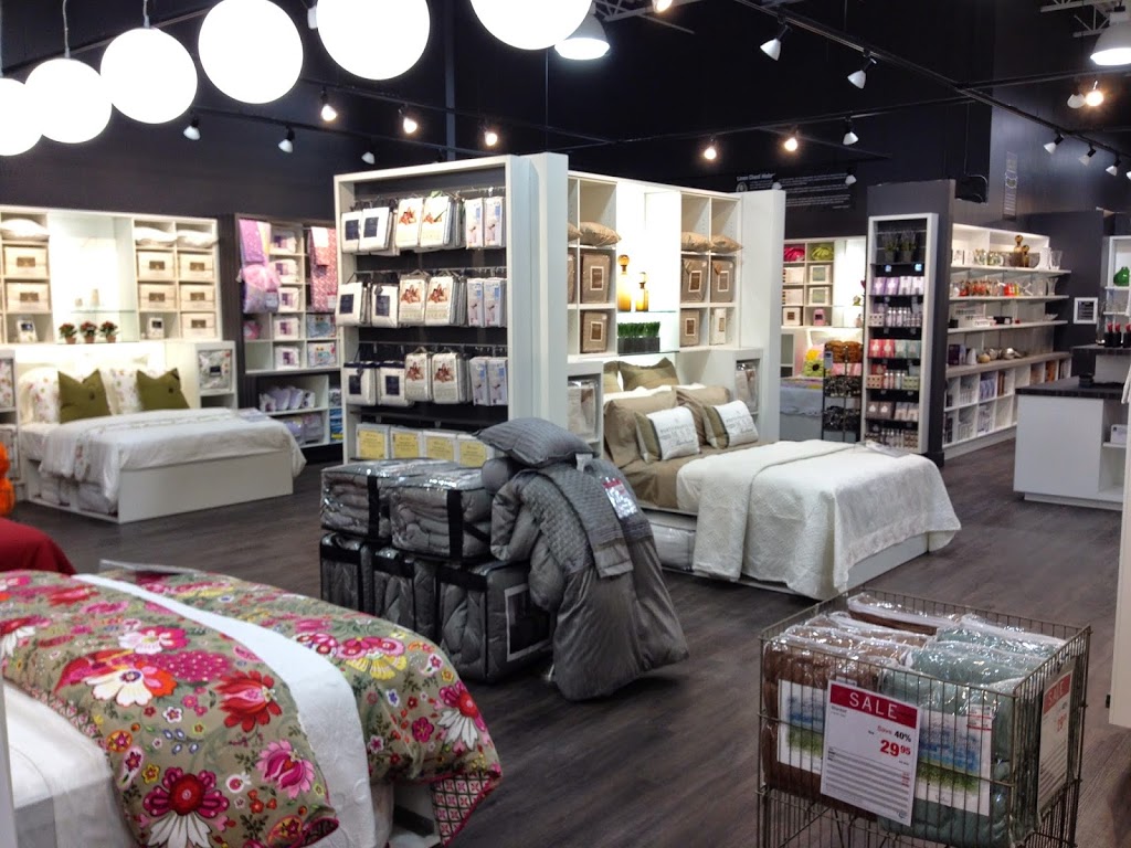 Linen Chest | 75 Gunns Rd #205, Toronto, ON M6N 4X9, Canada | Phone: (416) 760-9704