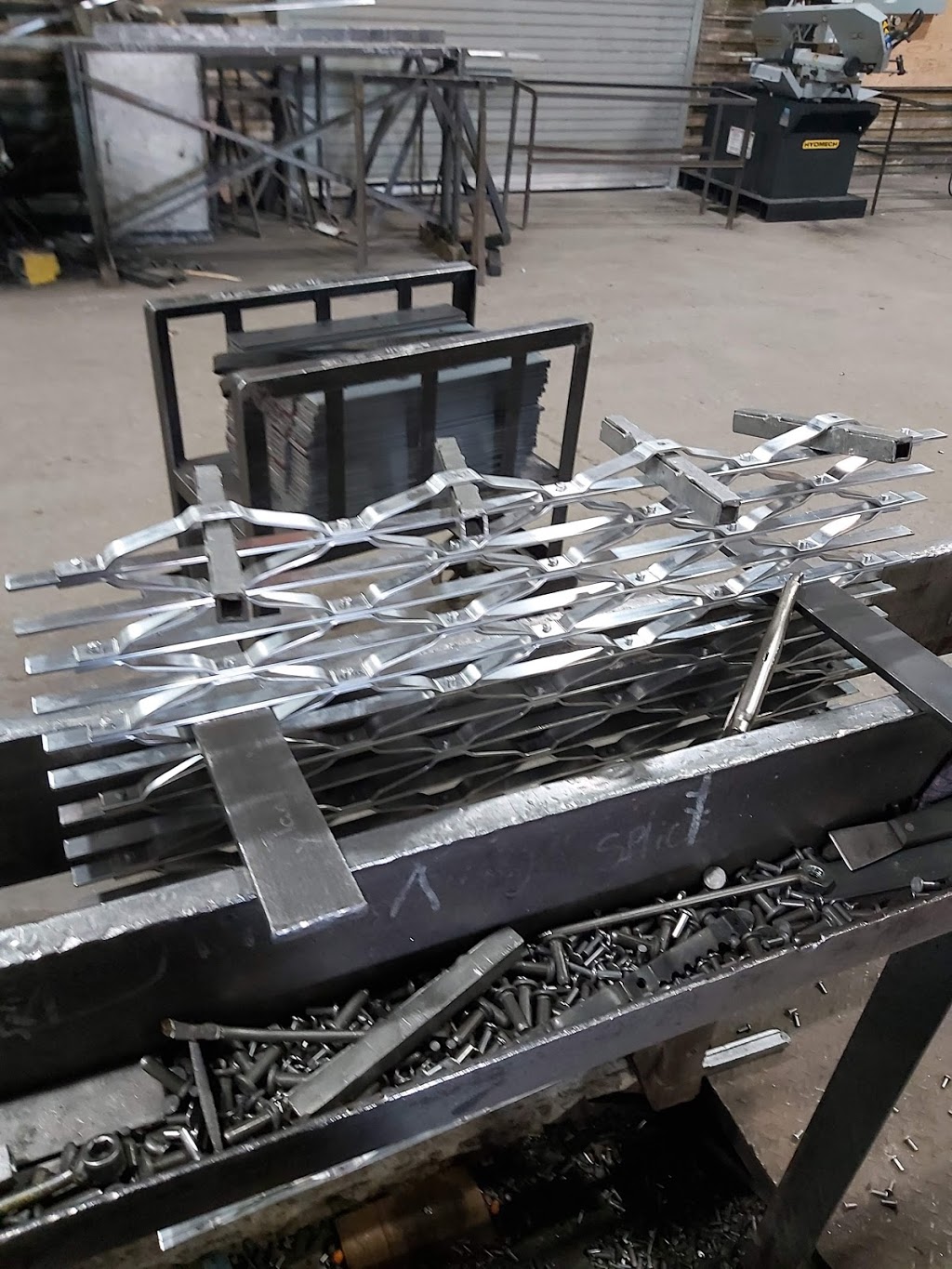 Borden Metal Products (Canada) Ltd | 50 Dayfoot St, Beeton, ON L0G 1A0, Canada | Phone: (905) 729-2229
