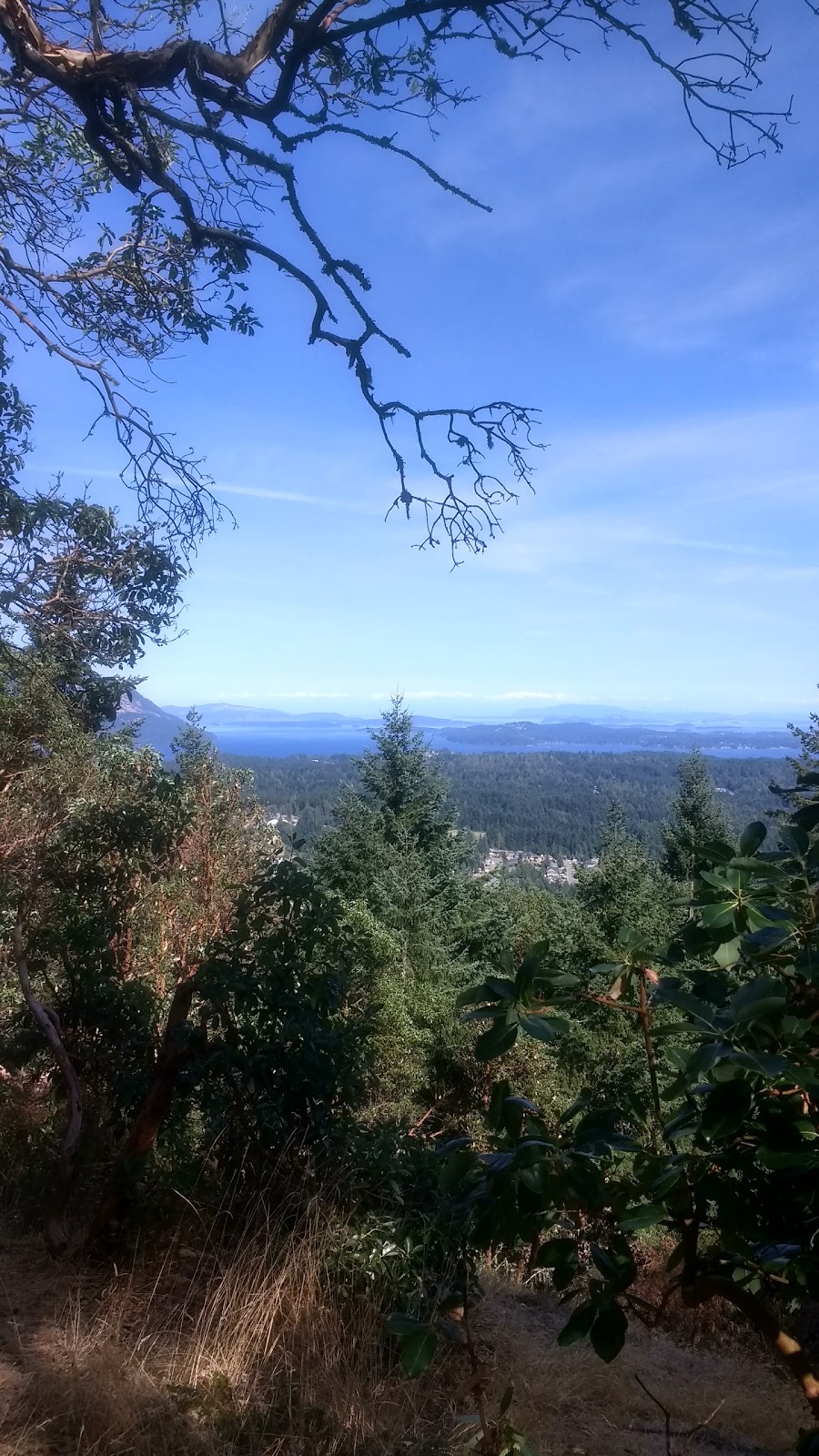 Quarry Nature Park | Empress Rd, Cobble Hill, BC V0R 1L5, Canada | Phone: (250) 746-2500