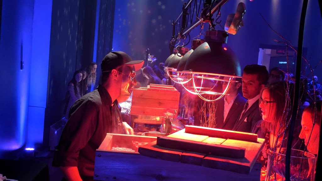 Cirque Éloize | 417 Rue Berri, Montréal, QC H2Y 3E1, Canada | Phone: (514) 596-3838