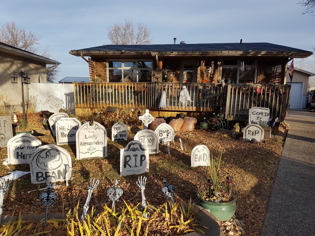 Stan Oxelgren Park | 34 Piapot Bay, Regina, SK S4R 6L1, Canada | Phone: (306) 777-7000