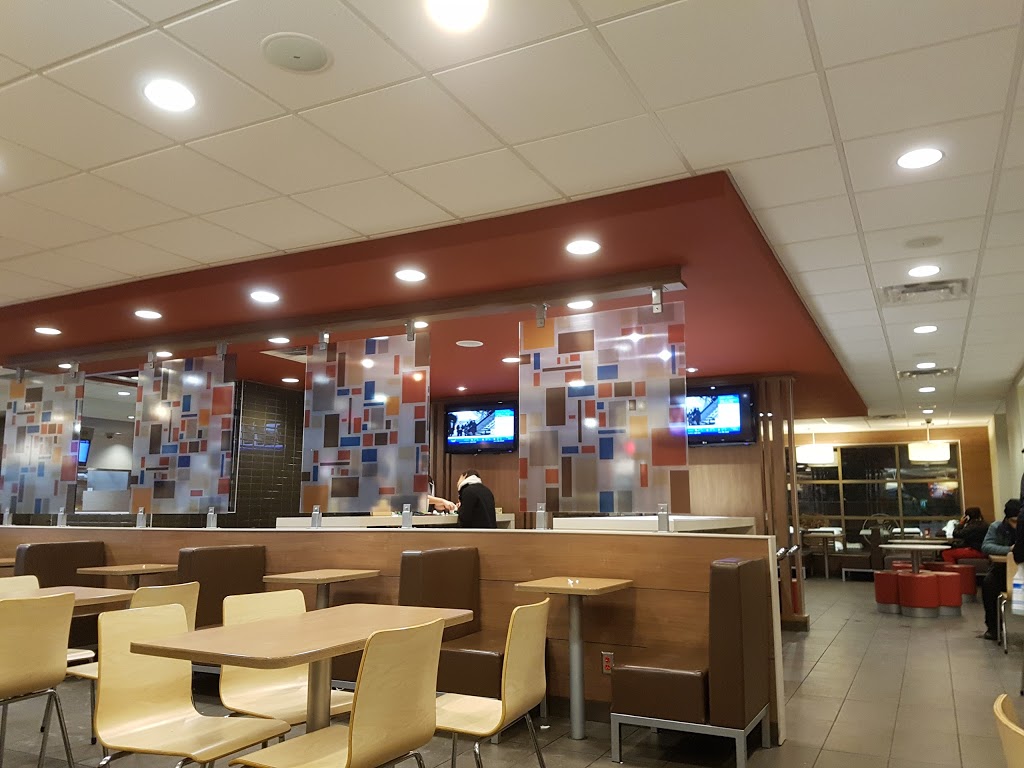 McDonalds | 8586 120 St, Surrey, BC V3W 3N5, Canada | Phone: (604) 507-2250