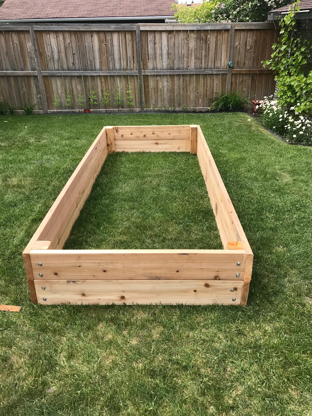 Black Cat Landscaping | 39 Coach Manor Rise SW, Calgary, AB T3H 1C5, Canada | Phone: (403) 808-7154