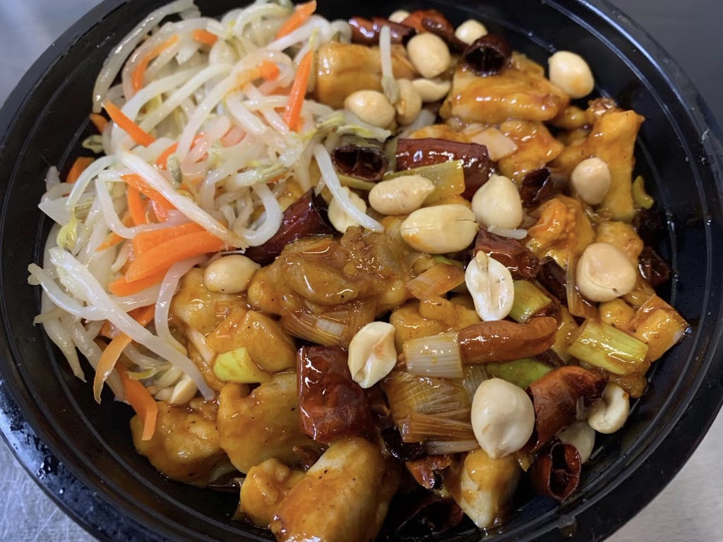 Walee Bistro | 1163 Pinetree Way, Coquitlam, BC V3B 8A6, Canada | Phone: (604) 868-7815