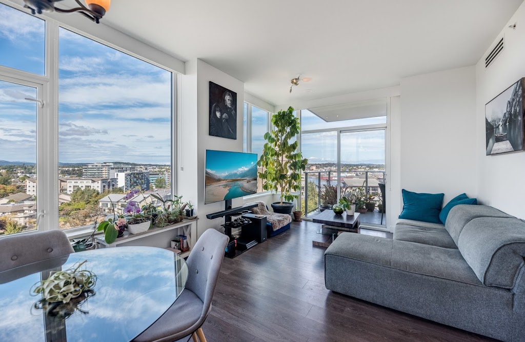 Marilyn Ball Realtor® Coldwell Banker Oceanside Real Estate | 9715 A Second St, Sidney, BC V8L 3C4, Canada | Phone: (250) 818-6489