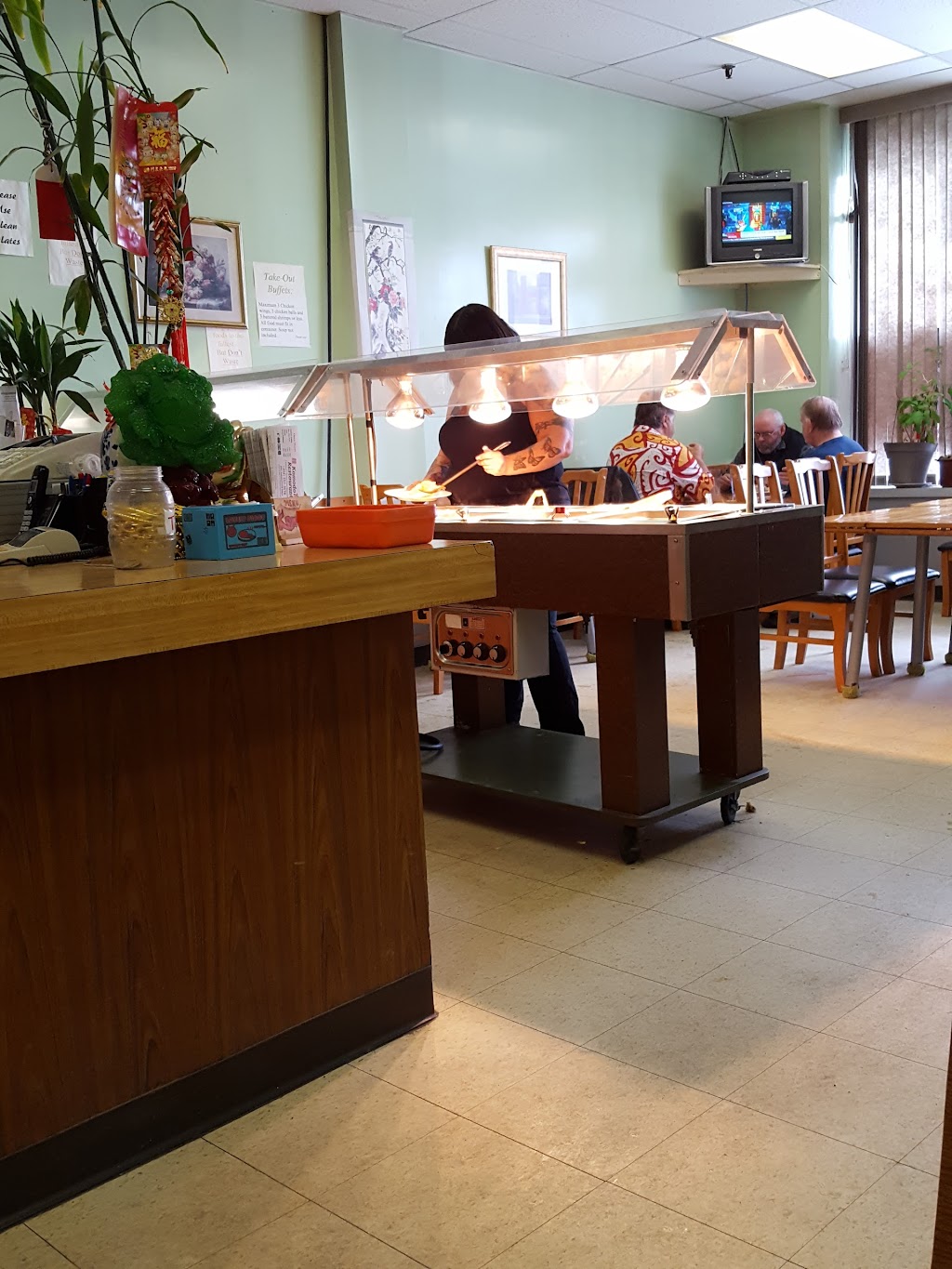 Komodo Chinese Restaurant | 1031 Autumnwood Dr, Winnipeg, MB R2J 1C6, Canada | Phone: (204) 253-3678
