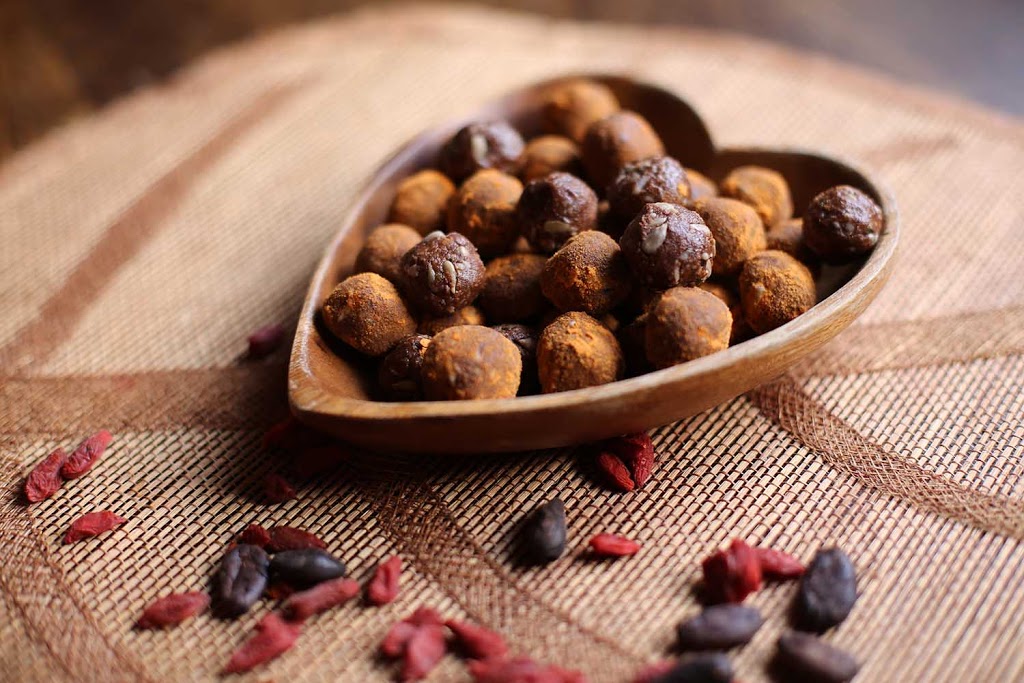 Heart-Food Holistic Nutrition | 10015 93 St NW, Edmonton, AB T5H 1W6, Canada | Phone: (780) 271-4015