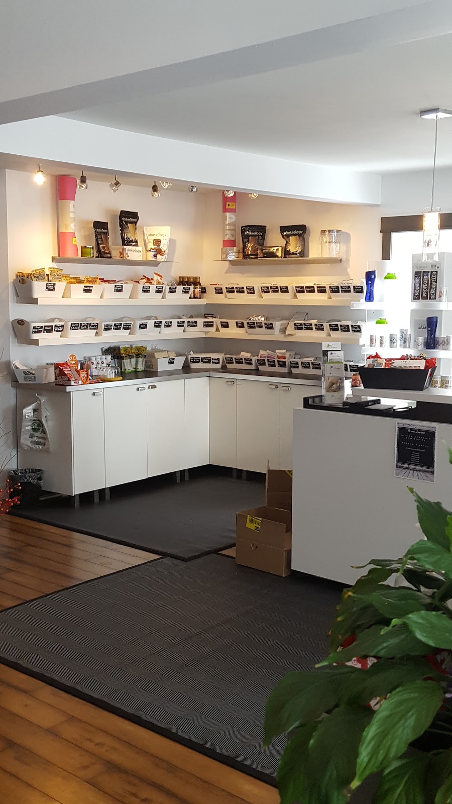 Institut Derma Jouvence Inc | 1286 Rue de St Jovite, Mont-Tremblant, QC J8E 3J9, Canada | Phone: (819) 429-6611