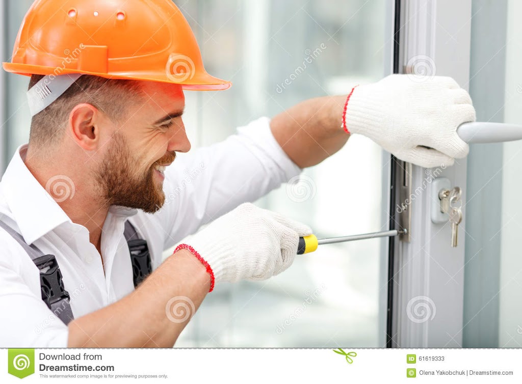 Simcoe Locksmith | 23 Tamarack Trail, Barrie, ON L4N 9R9, Canada | Phone: (249) 444-0900