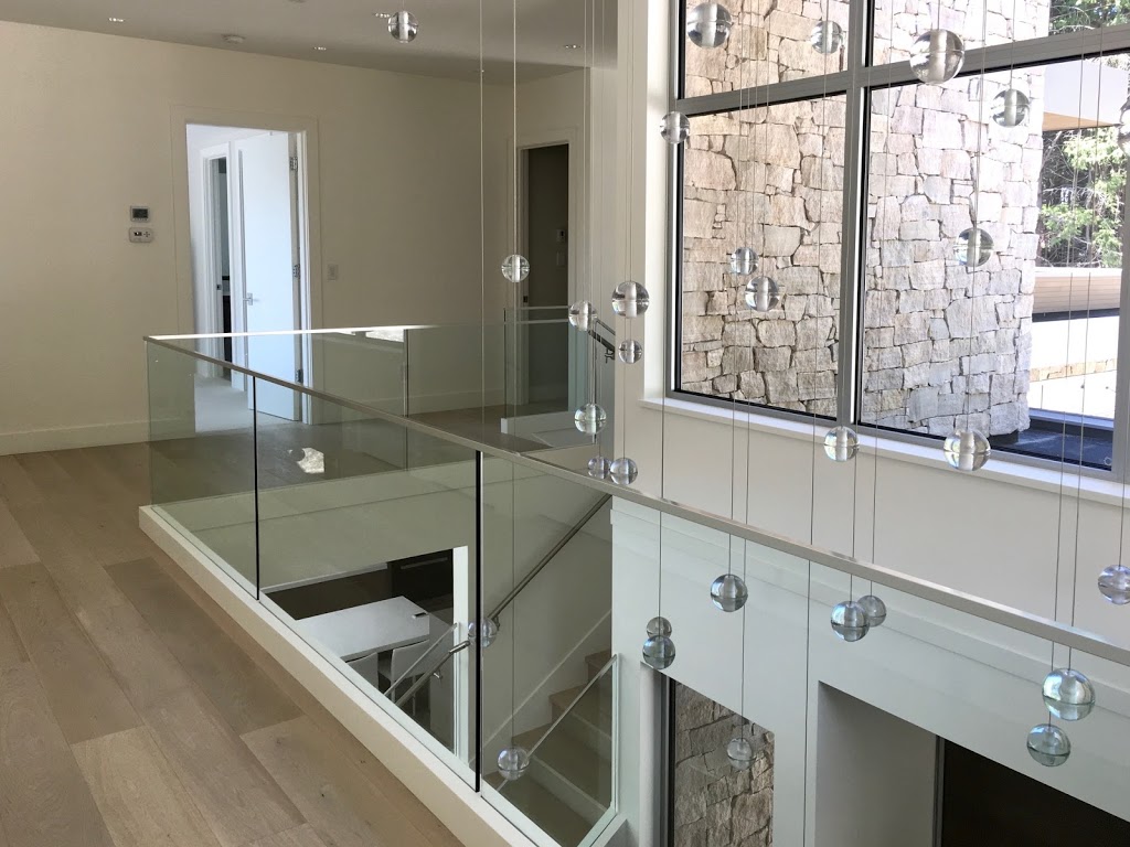 CAVALLO Glass & Mirror | 3670 Eton St, Vancouver, BC V5K 1K9, Canada | Phone: (604) 838-1283