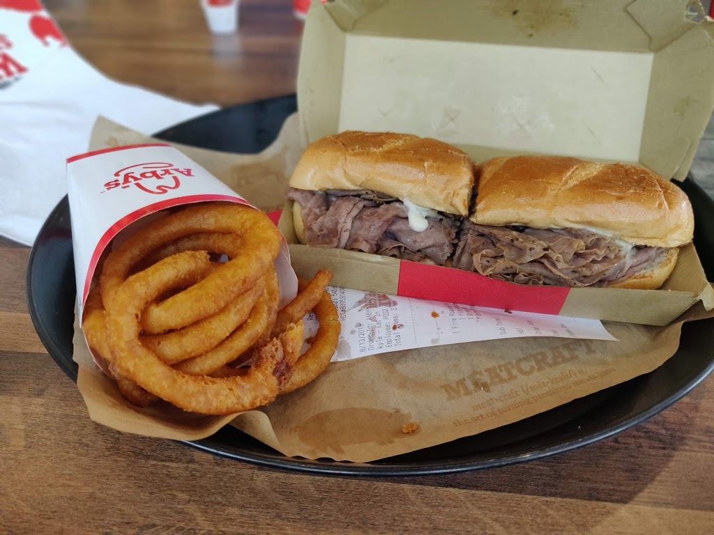 Arbys | 308 Dufferin St, Bridgewater, NS B4V 2H2, Canada | Phone: (902) 543-6868