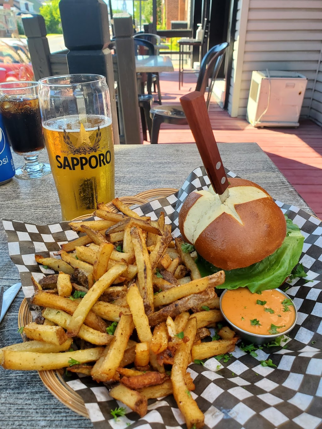 Bistro Loge 95 | 95 Rue Saint-Jean-Baptiste E, Rigaud, QC J0P 1P0, Canada | Phone: (450) 206-7677