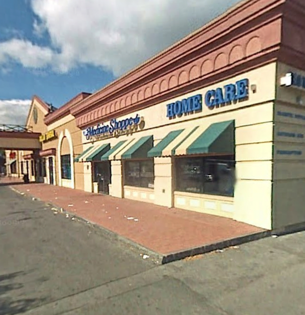 Dollar General | 1802 Pine Ave, Niagara Falls, NY 14301, USA | Phone: (716) 402-6233