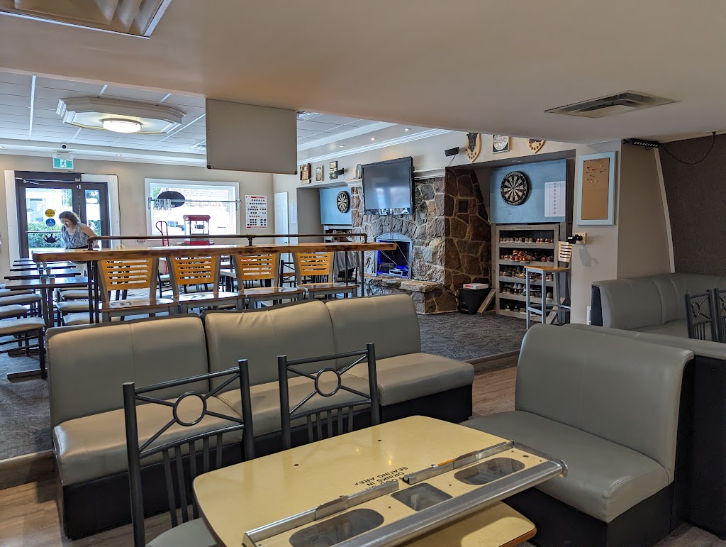 Right Up My Alley Bowling Centre & Restaurant | 421 Victoria St N, Tweed, ON K0K 3J0, Canada | Phone: (613) 478-5757
