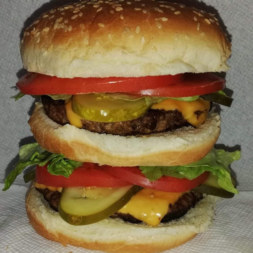 BUBZ restaurant | 1547 Elijah Rd, Southwold, ON N0L 2G0, Canada