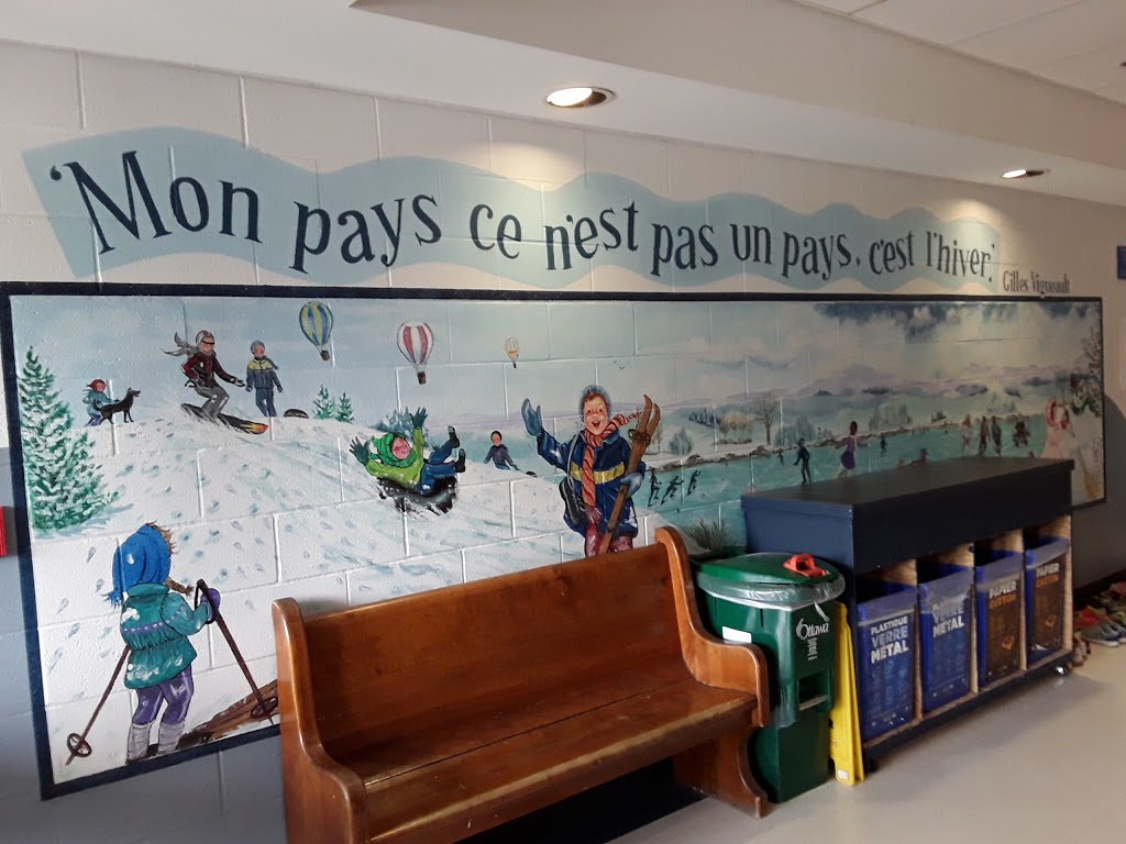 École élémentaire catholique Arc-en-ciel | 1830 Portobello Blvd, Orléans, ON K4A 3T6, Canada | Phone: (613) 744-0486