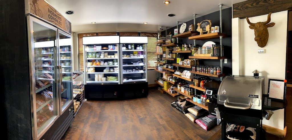 Boucherie & Restaurant Les Têtes de Cochon | 15 Rue Maurice Aveline, Sainte-Adèle, QC J8B 2M8, Canada | Phone: (450) 745-4047
