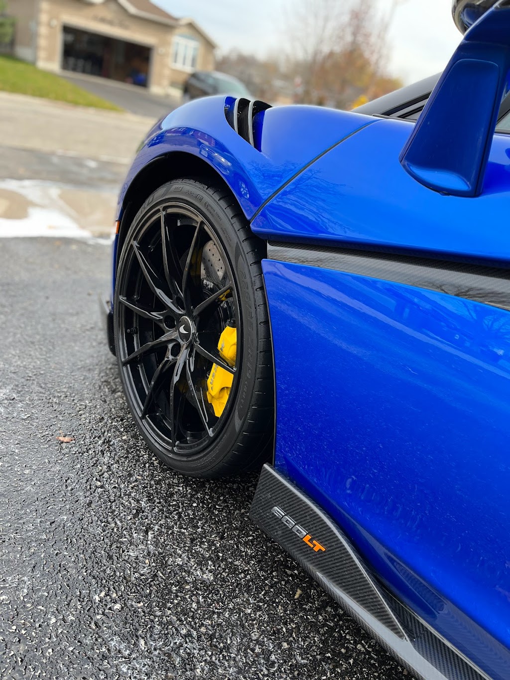 Door-Stop Detailing & Auto Spa | 27 Black Willow Dr, Barrie, ON L4N 9M2, Canada | Phone: (249) 444-0220