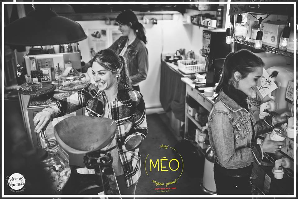 Chez Meo, General Store | 2320 Ave Principale, Saint-Élie-de-Caxton, QC G0X 2N0, Canada | Phone: (819) 221-3320