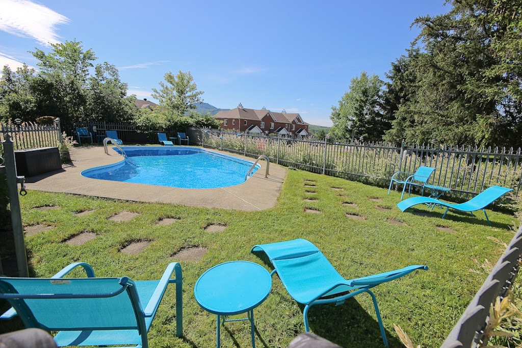 Le ZEN | 975 Rue Merry N, Magog, QC J1X 2G9, Canada | Phone: (819) 452-2500