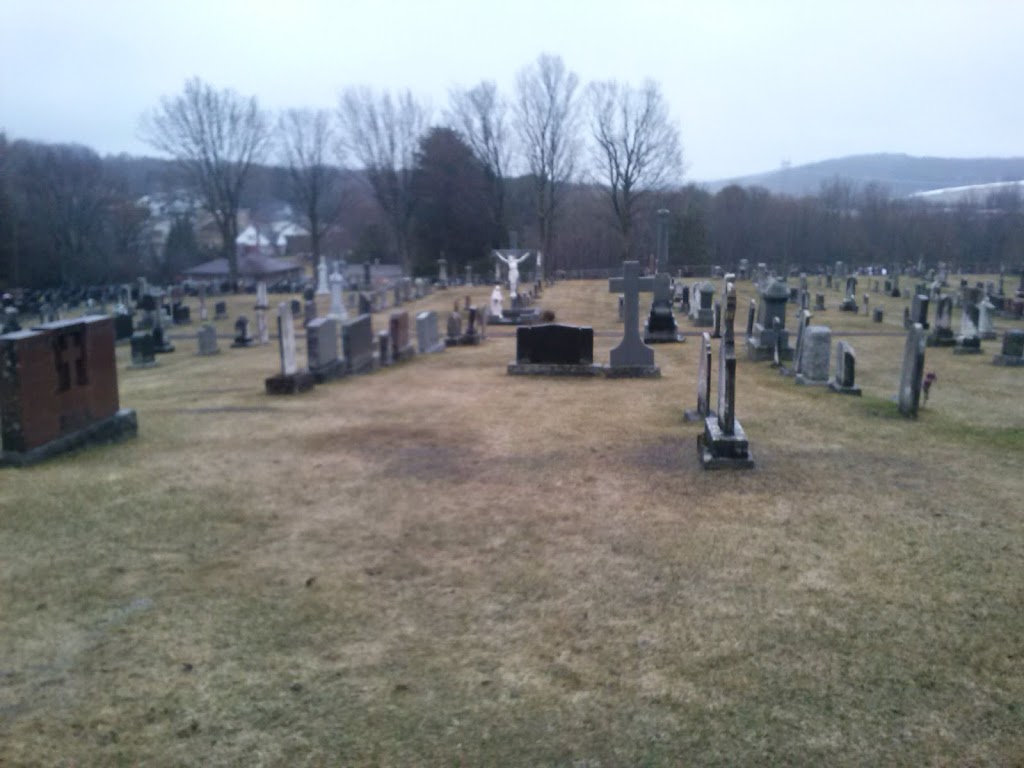 Presbyteres Eglises Cthlqs | 142 Rue Daniel Johnson, Danville, QC J0A 1A0, Canada | Phone: (819) 839-2124