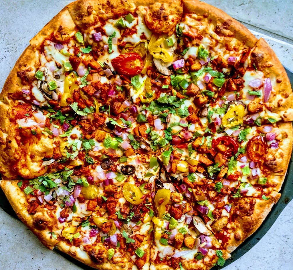 Pizza Bell & Wings | 96 Centennial Pkwy N #4, Hamilton, ON L8E 1H7, Canada | Phone: (905) 573-7333