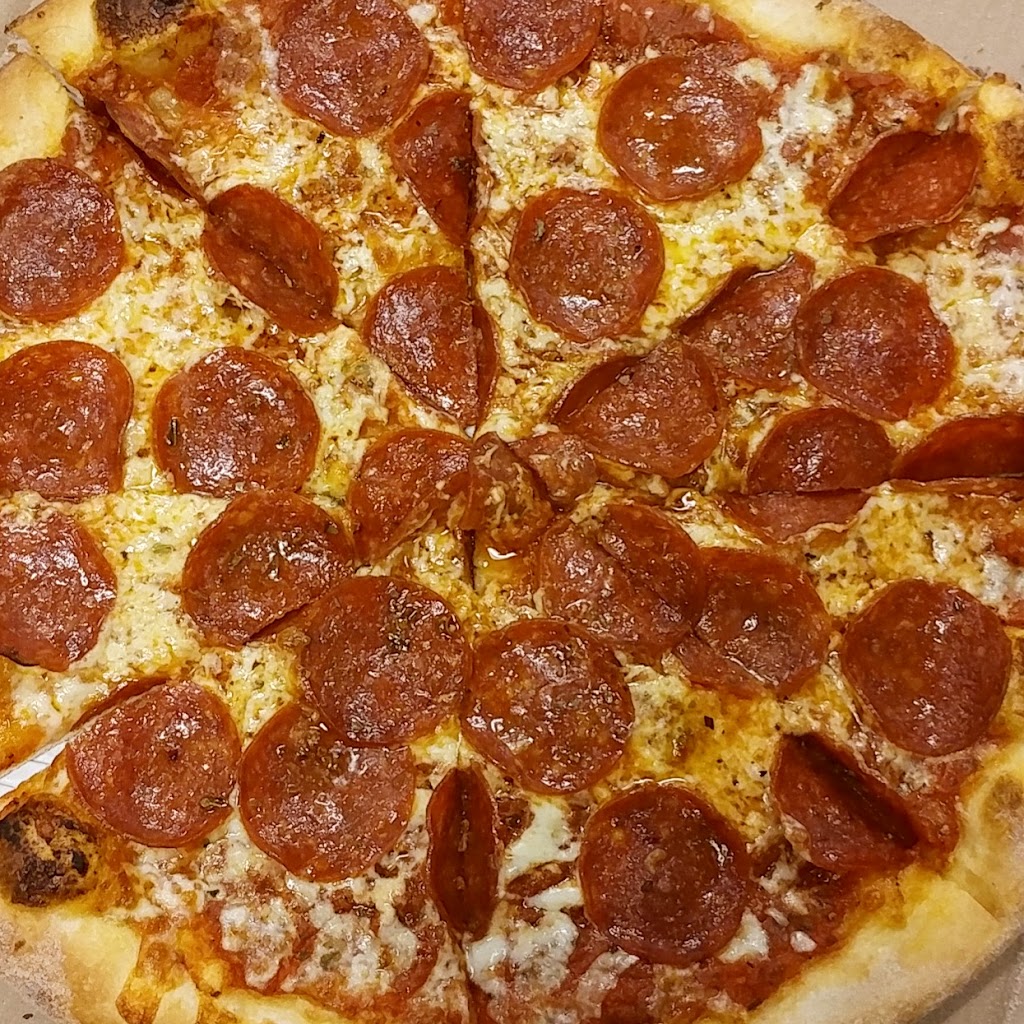 Pizza Pienza | 2365 Lakeshore Rd W, Oakville, ON L6L 1H4, Canada | Phone: (905) 825-0555