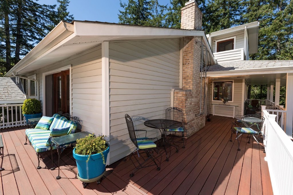 Hillside House Bed and Breakfast | 365 Carter Ave, Friday Harbor, WA 98250, USA | Phone: (800) 232-4730