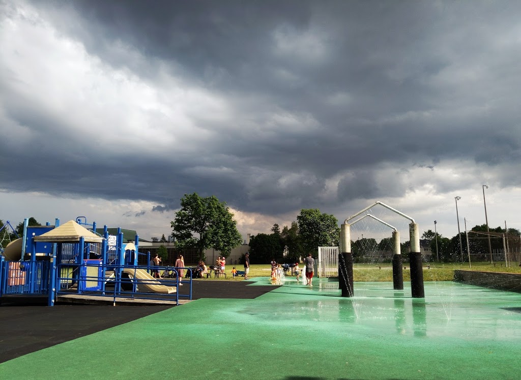 Irving W. Chapley Park | 205 Wilmington Ave, North York, ON M3H 6B3, Canada | Phone: (416) 395-0453