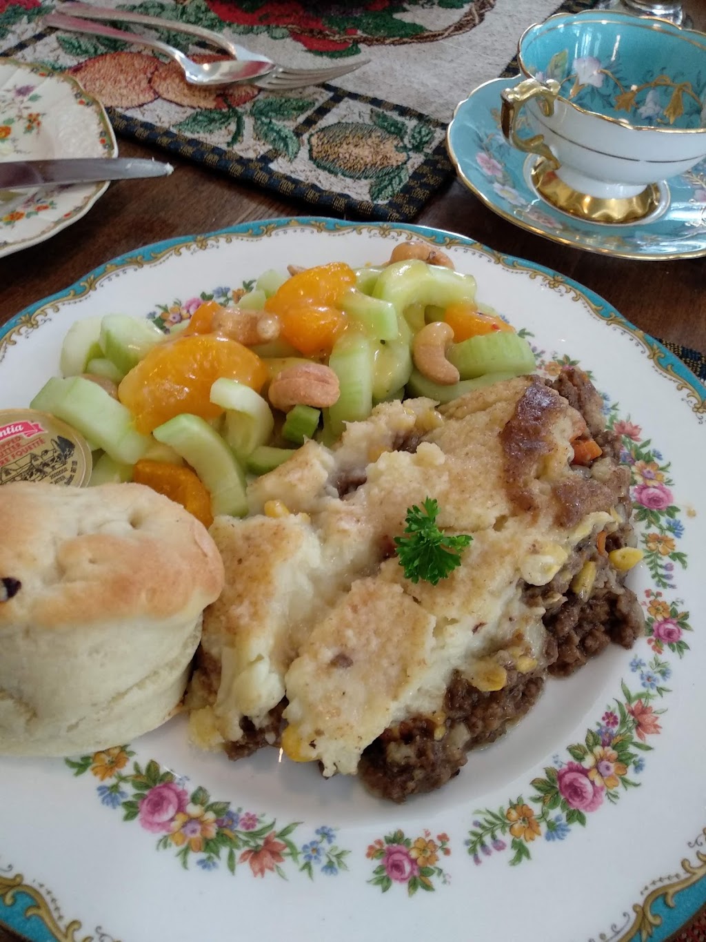 The Old Ormsby Schoolhouse Tea Room | 3084 Old Hastings Rd, Coe Hill, ON K0L 1P0, Canada | Phone: (613) 337-5067