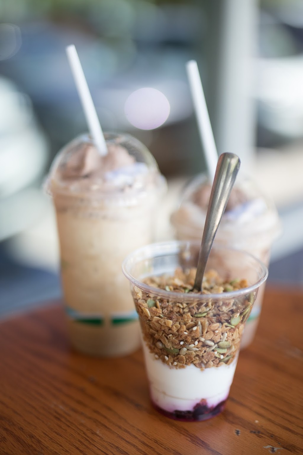 Delanys Coffee House | 815 Main St, West Vancouver, BC V7T 2Z3, Canada | Phone: (604) 922-5100
