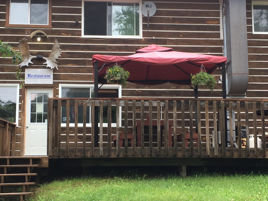 Fairbank Lake Resort | 1586 Fairbanks E Rd, Whitefish, ON P0M 3E0, Canada | Phone: (705) 866-2773