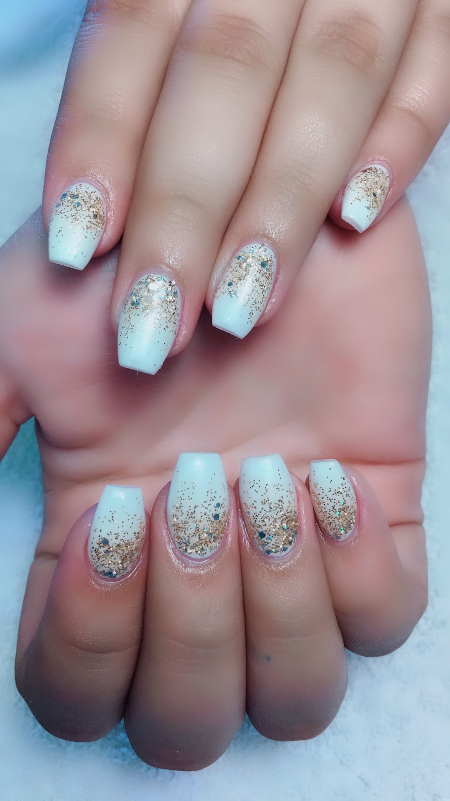 Rose Nails | 7000 McLeod Rd, Niagara Falls, ON L2G 7K3, Canada | Phone: (905) 353-8170