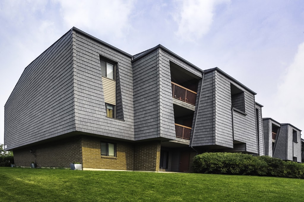 AB Clothier Roofing | 57 Charles St, Dorchester, ON N0L 1G0, Canada | Phone: (519) 268-8293