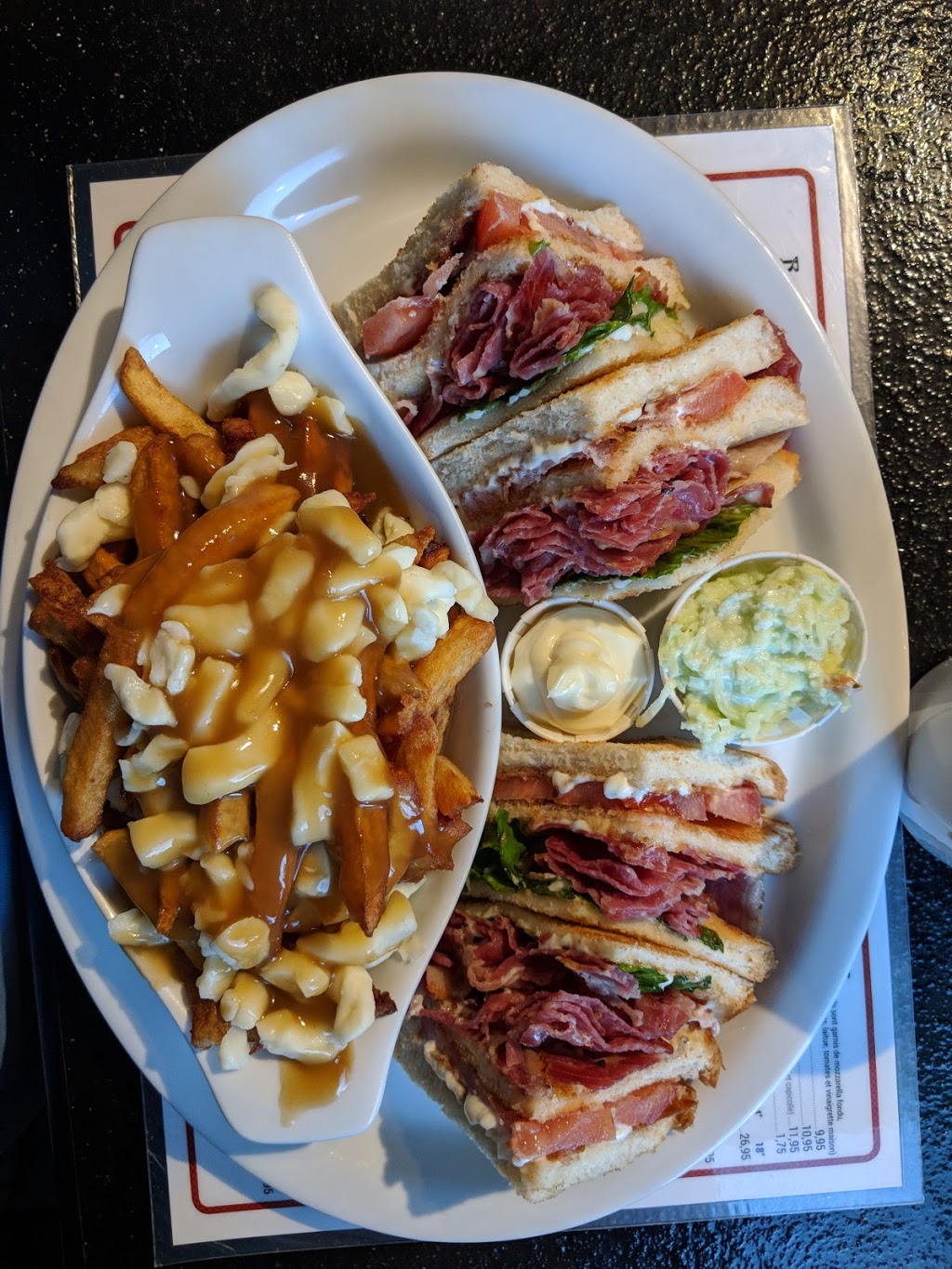 Restaurant Carrefour Du Roy | 877 QC-309, Lac-des-Îles, QC J0W 1J0, Canada | Phone: (819) 597-2406